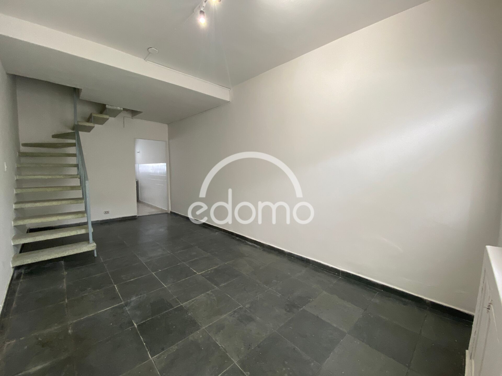 Sobrado, 2 quartos, 62 m² - Foto 2