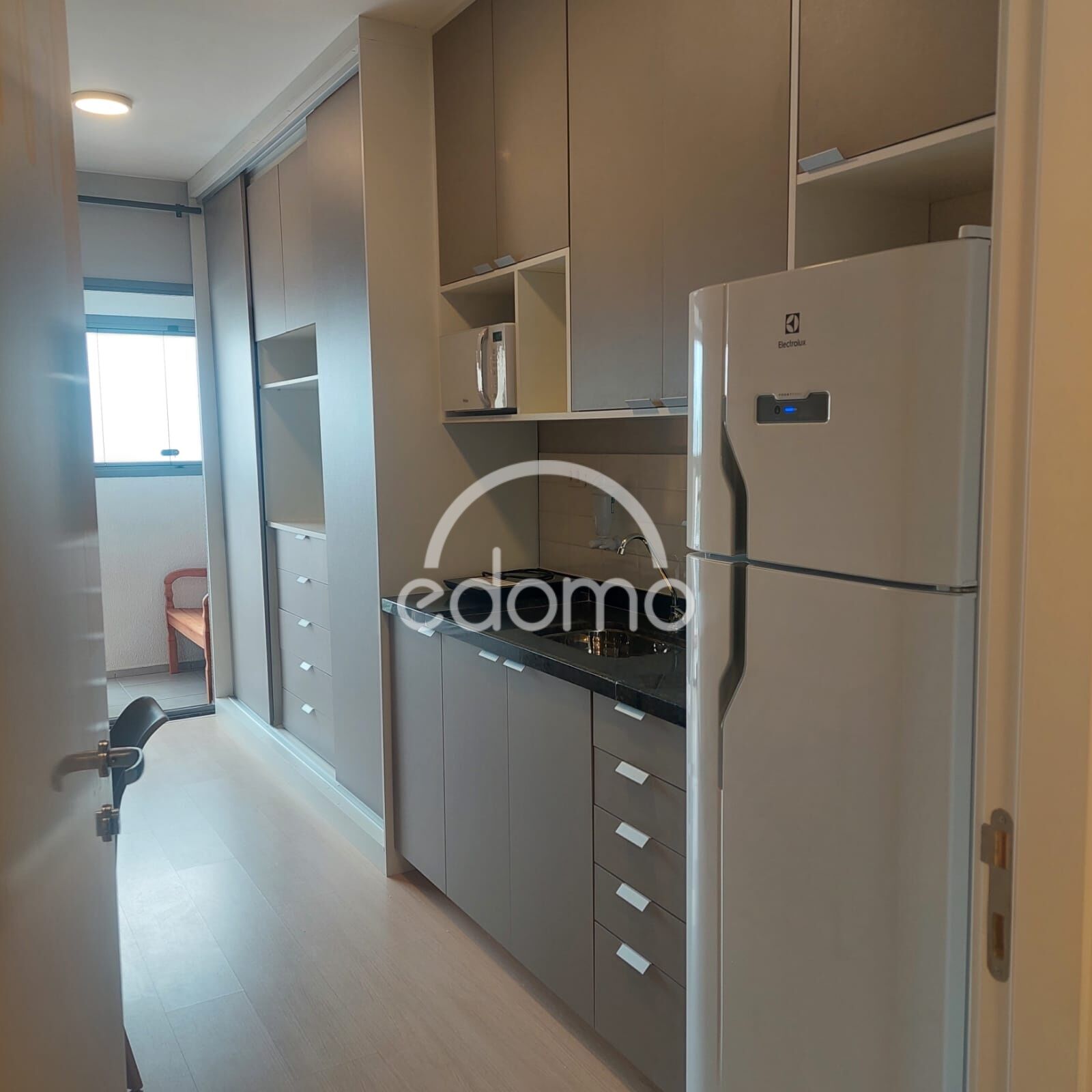 Apartamento, 1 quarto, 37 m² - Foto 1