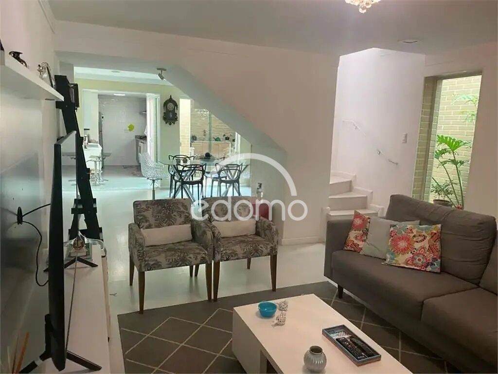 Casa, 3 quartos, 130 m² - Foto 1