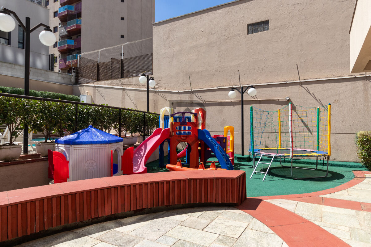 Apartamento à venda com 3 quartos, 137m² - Foto 43