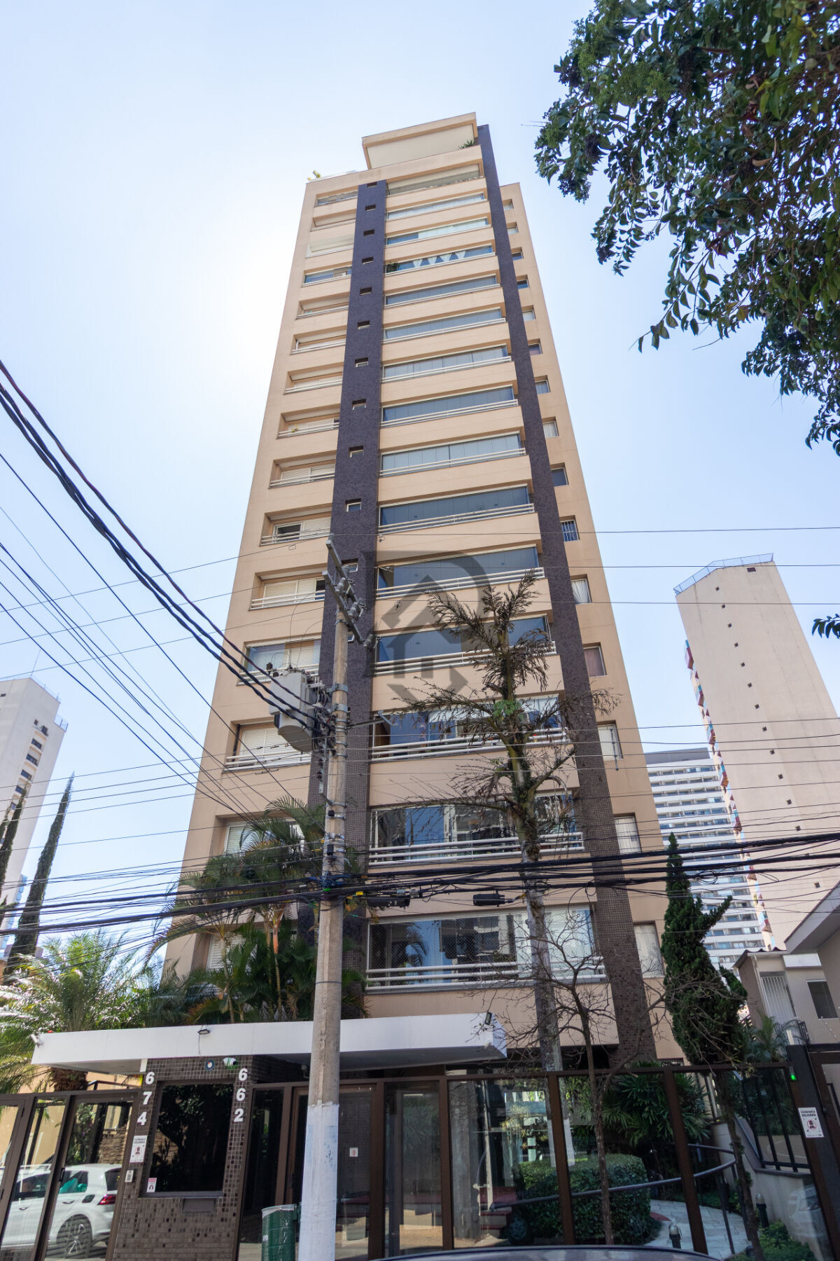 Apartamento à venda com 3 quartos, 137m² - Foto 31