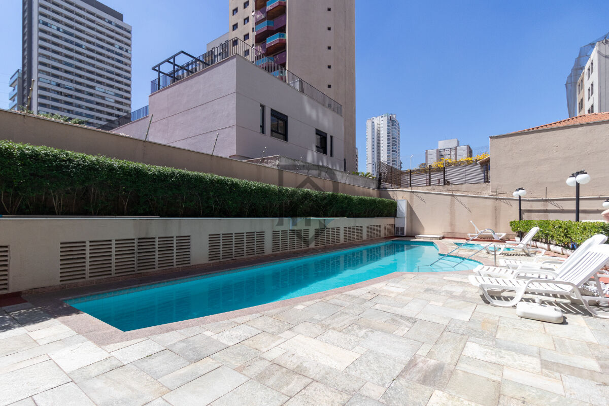 Apartamento à venda com 3 quartos, 137m² - Foto 41