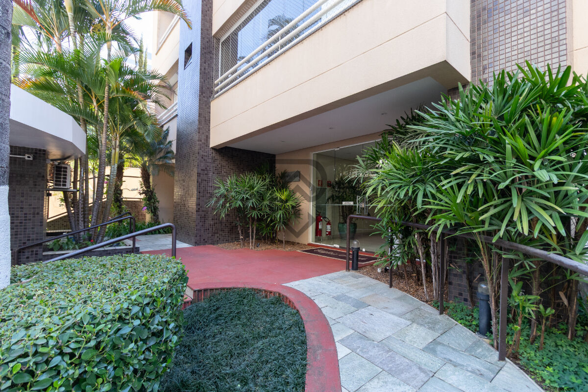 Apartamento à venda com 3 quartos, 137m² - Foto 32