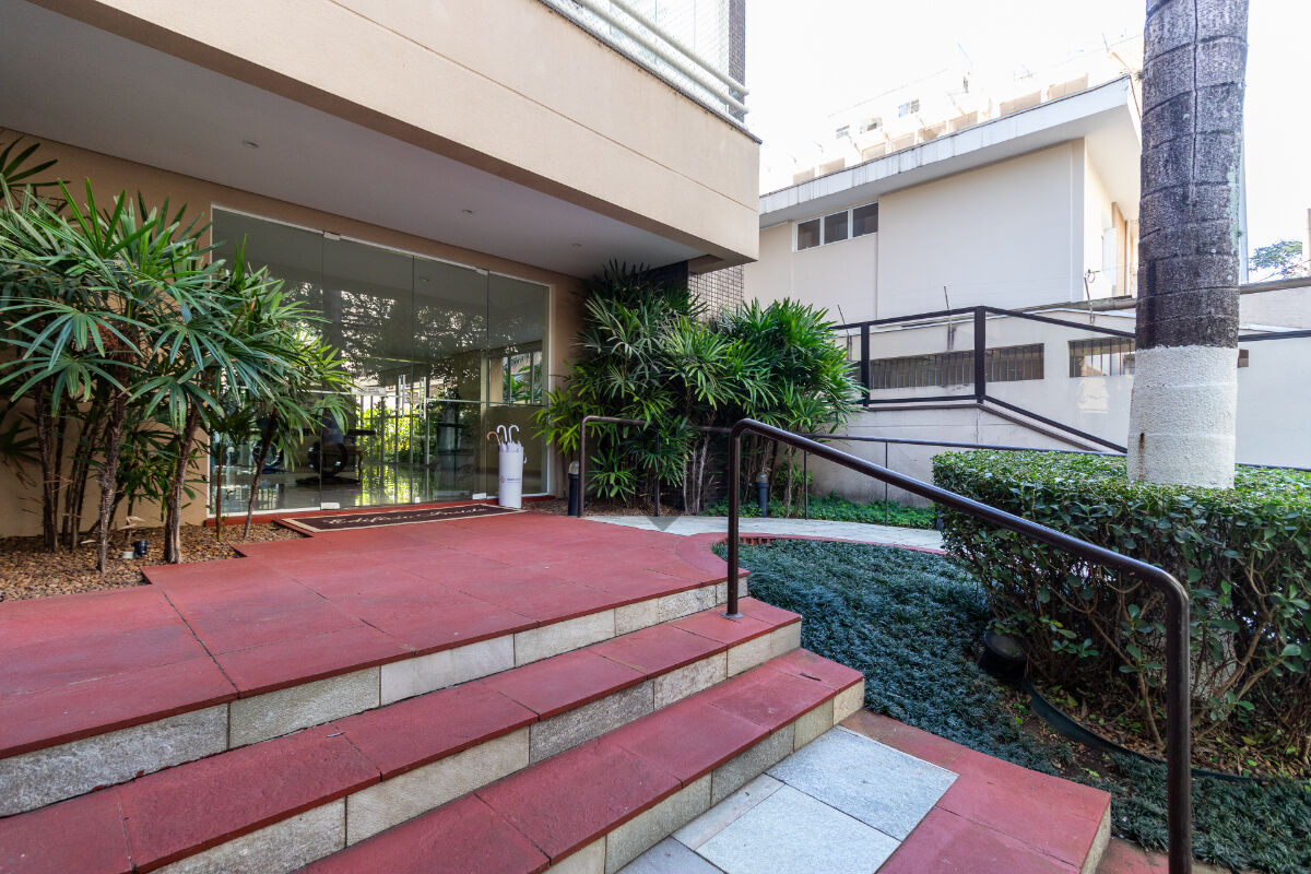 Apartamento à venda com 3 quartos, 137m² - Foto 33