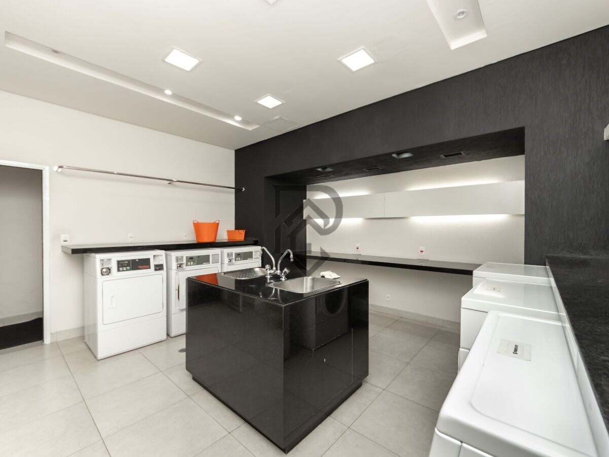 Apartamento à venda com 2 quartos, 74m² - Foto 52