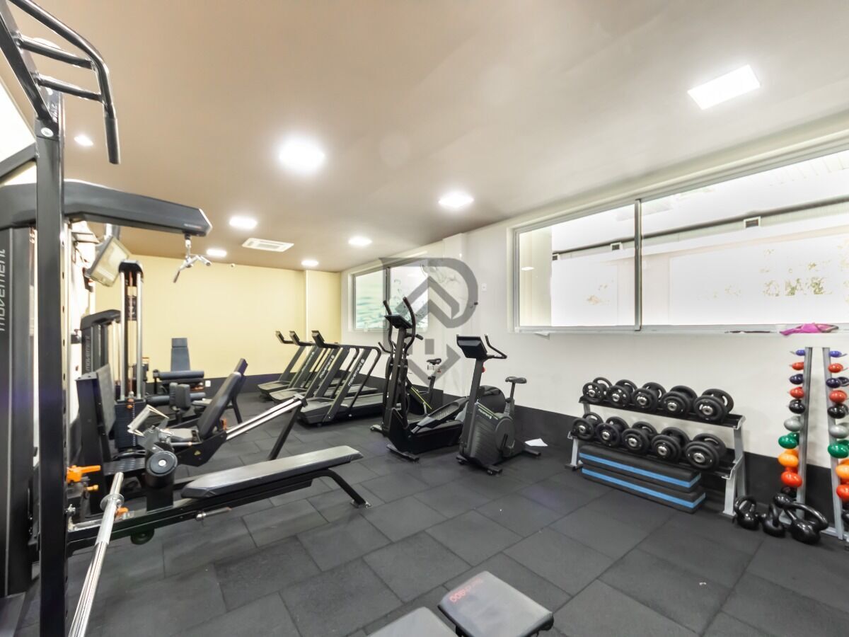 Apartamento à venda com 2 quartos, 74m² - Foto 47