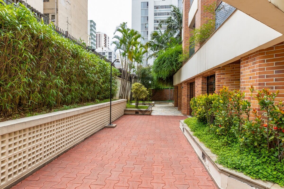 Apartamento, 4 quartos, 218 m² - Foto 53