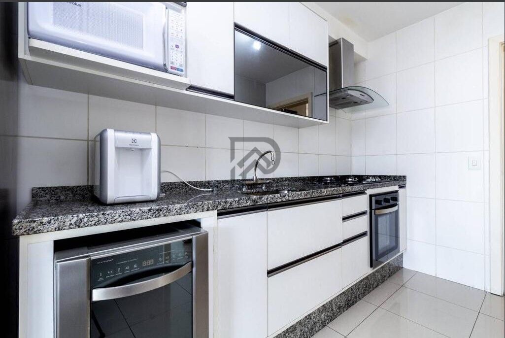 Apartamento à venda com 3 quartos, 140m² - Foto 5