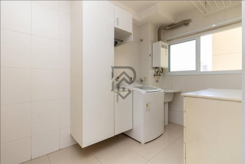 Apartamento à venda com 3 quartos, 140m² - Foto 8