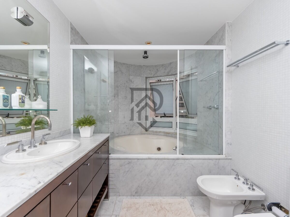 Apartamento, 3 quartos, 243 m² - Foto 28