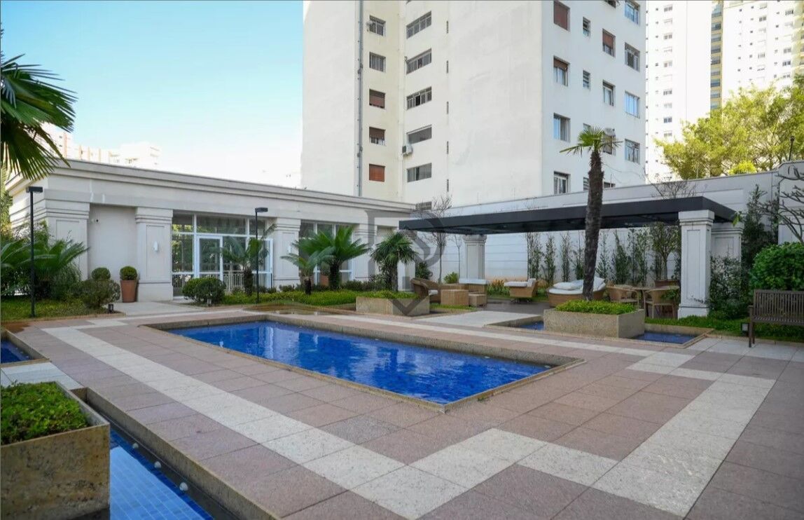 Apartamento, 3 quartos, 250 m² - Foto 1