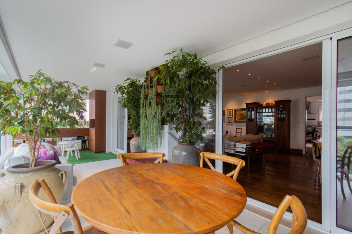 Apartamento, 4 quartos, 201 m² - Foto 10