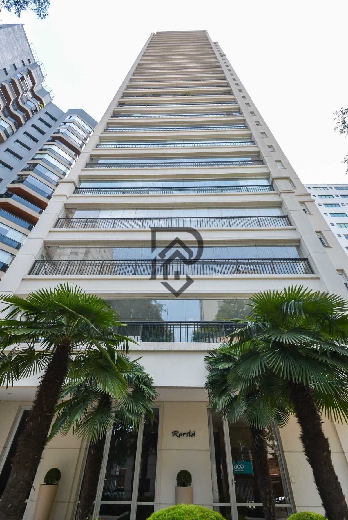 Apartamento, 4 quartos, 245 m² - Foto 1