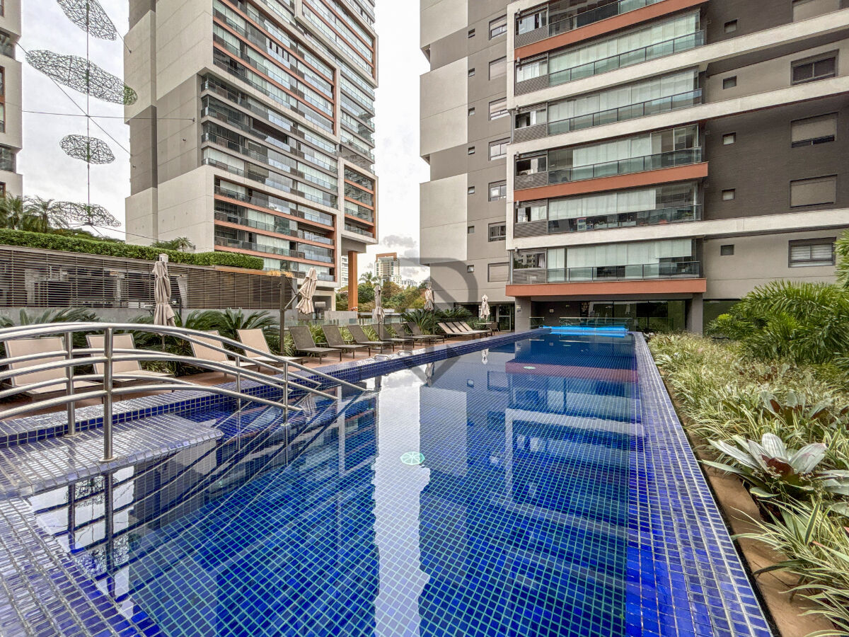 Apartamento, 3 quartos, 131 m² - Foto 2