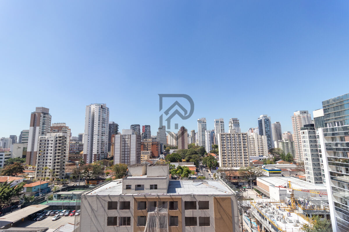 Apartamento à venda com 3 quartos, 137m² - Foto 18
