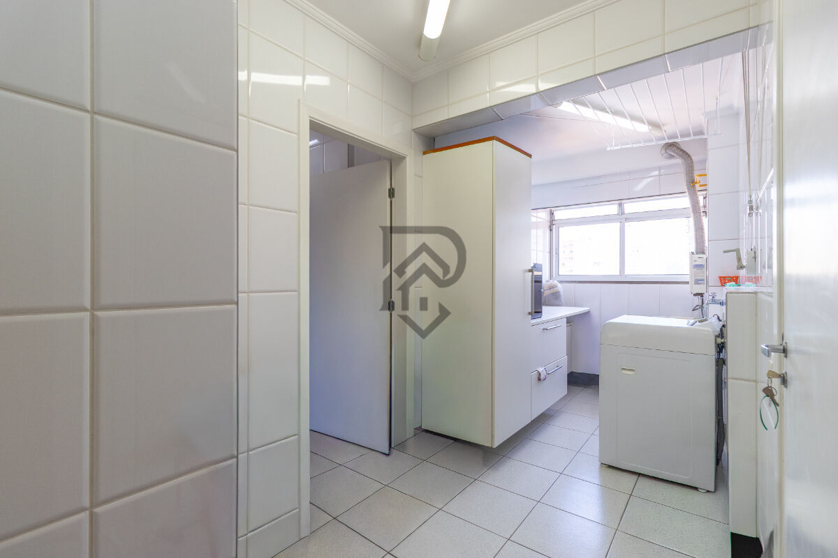 Apartamento à venda com 3 quartos, 137m² - Foto 6