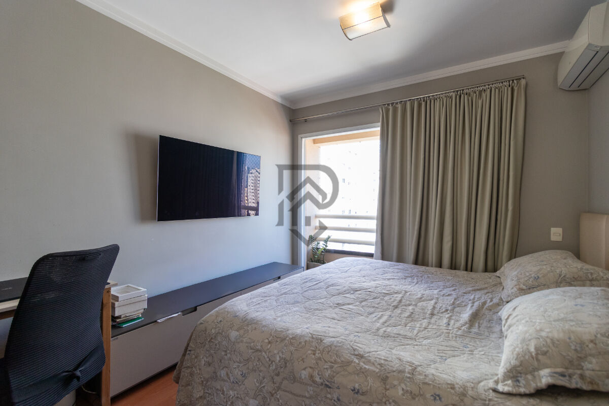 Apartamento à venda com 3 quartos, 137m² - Foto 10