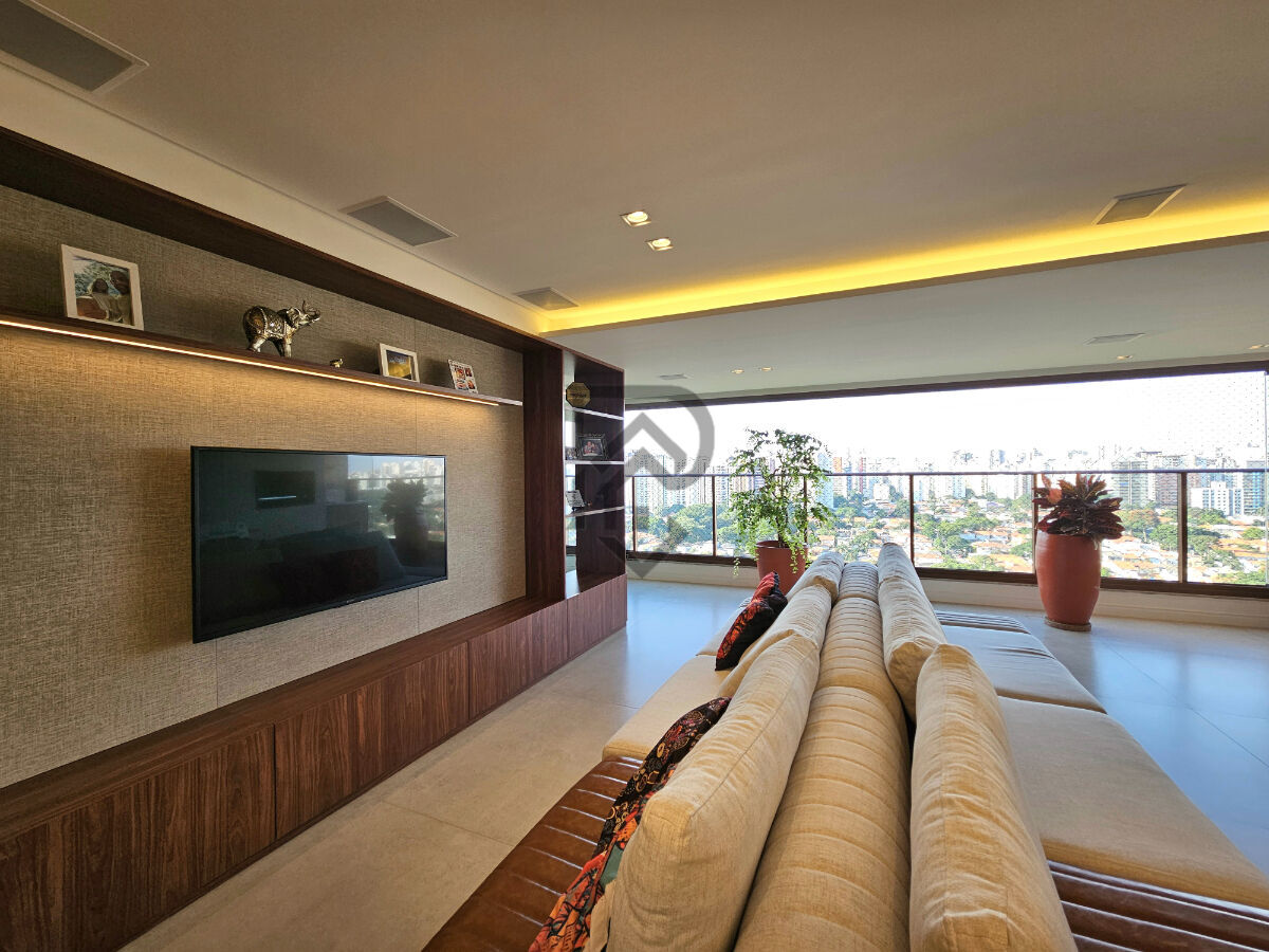 Apartamento à venda com 3 quartos, 146m² - Foto 7