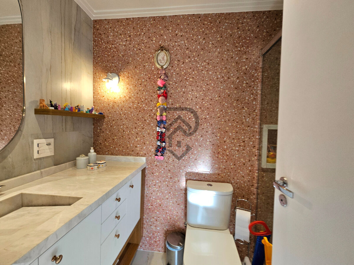 Apartamento à venda com 3 quartos, 146m² - Foto 15