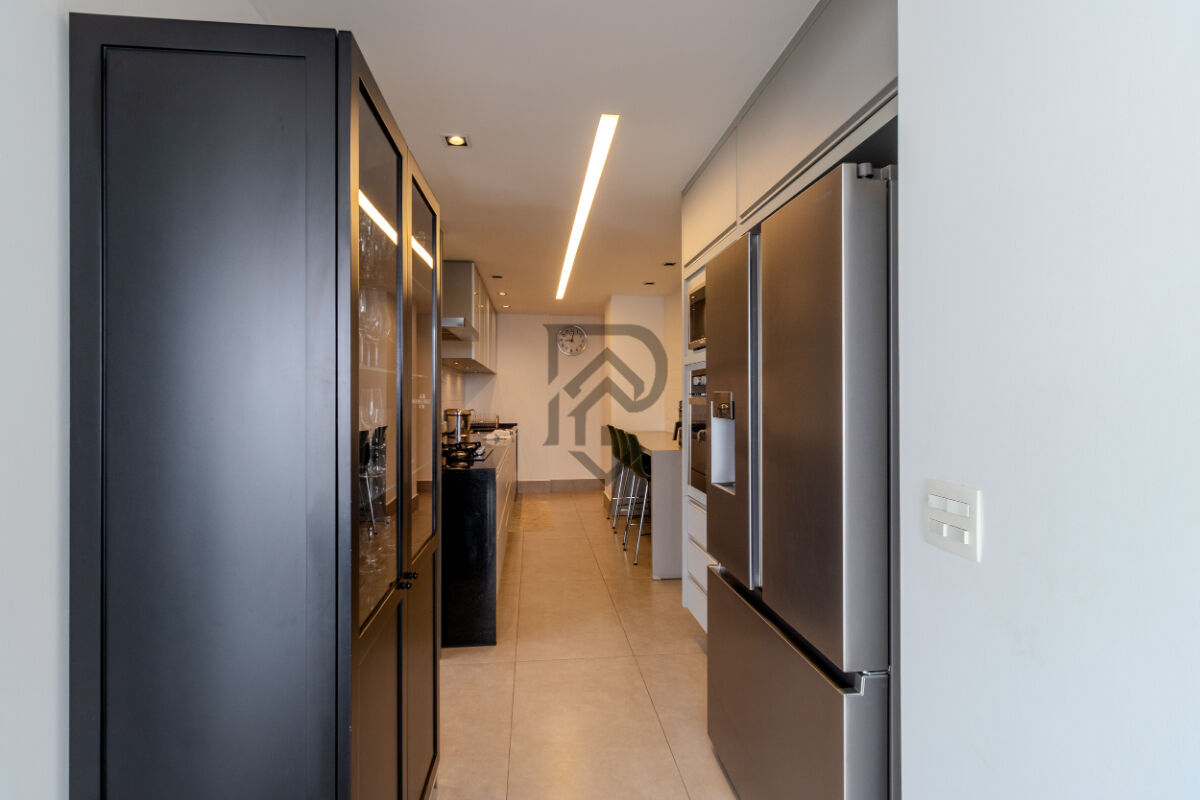 Apartamento, 3 quartos, 219 m² - Foto 10