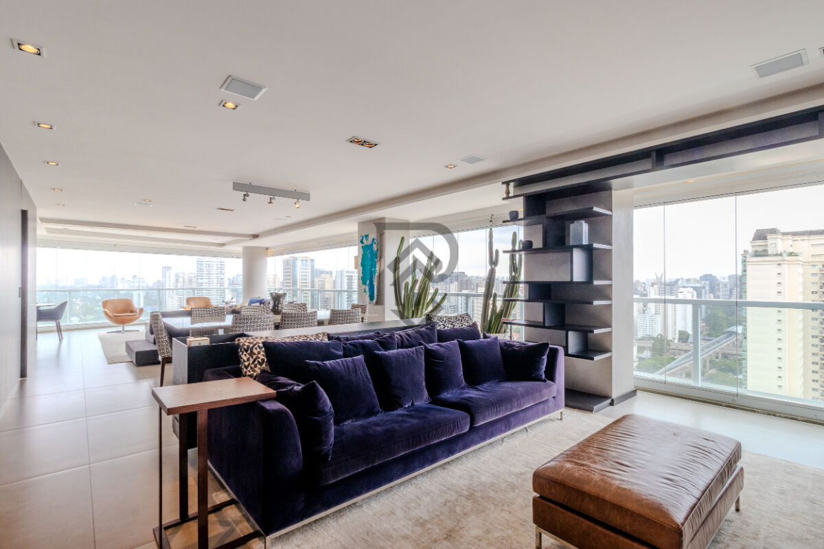Apartamento, 3 quartos, 219 m² - Foto 2