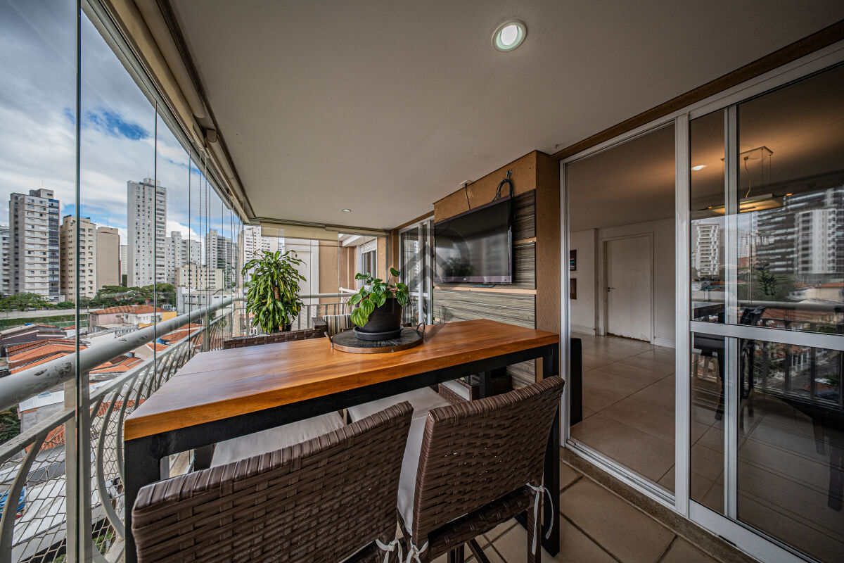 Apartamento, 3 quartos, 128 m² - Foto 1