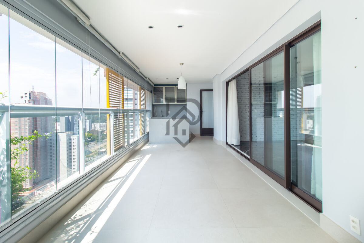 Apartamento, 3 quartos, 137 m² - Foto 3