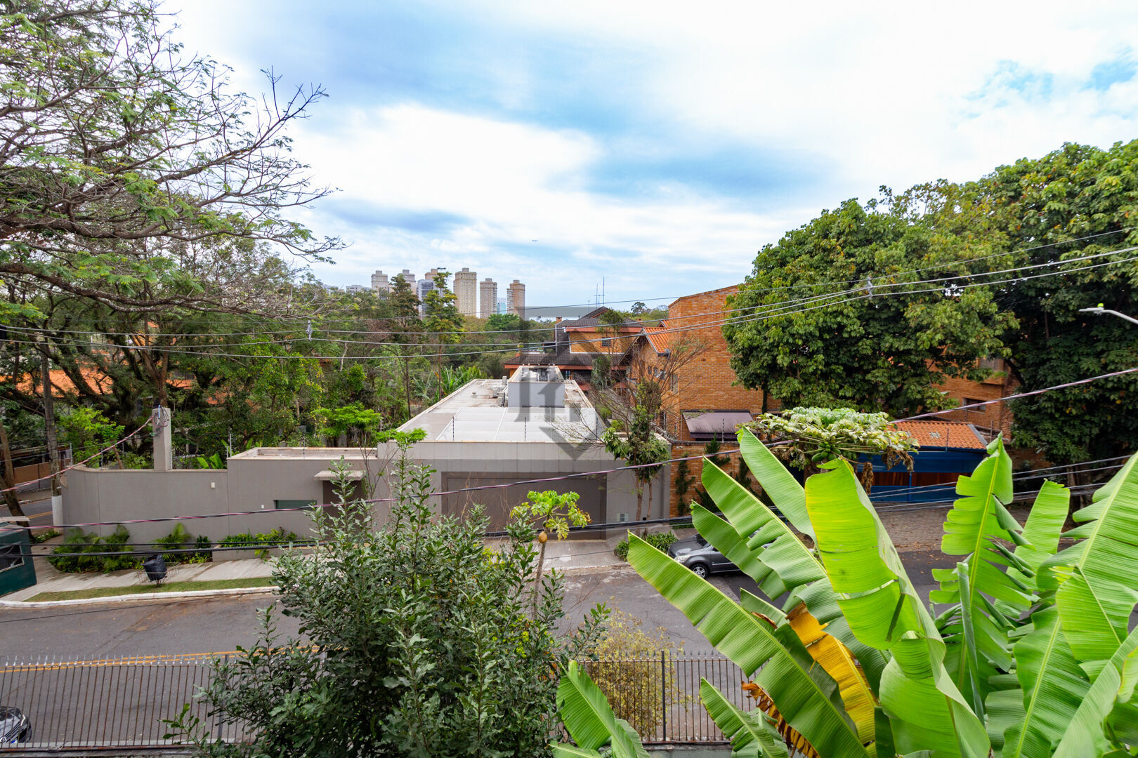 Casa à venda com 5 quartos, 566m² - Foto 8