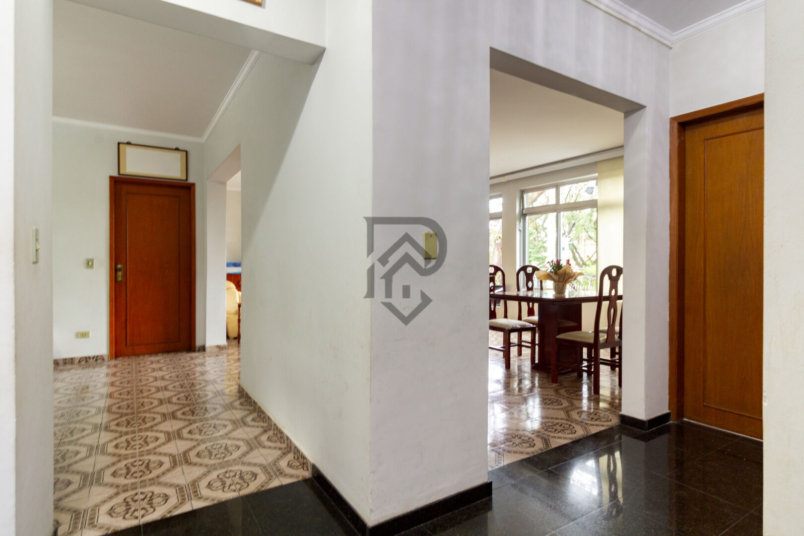 Casa à venda com 5 quartos, 566m² - Foto 16