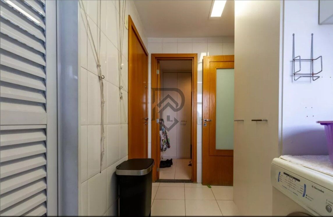 Apartamento, 3 quartos, 218 m² - Foto 31