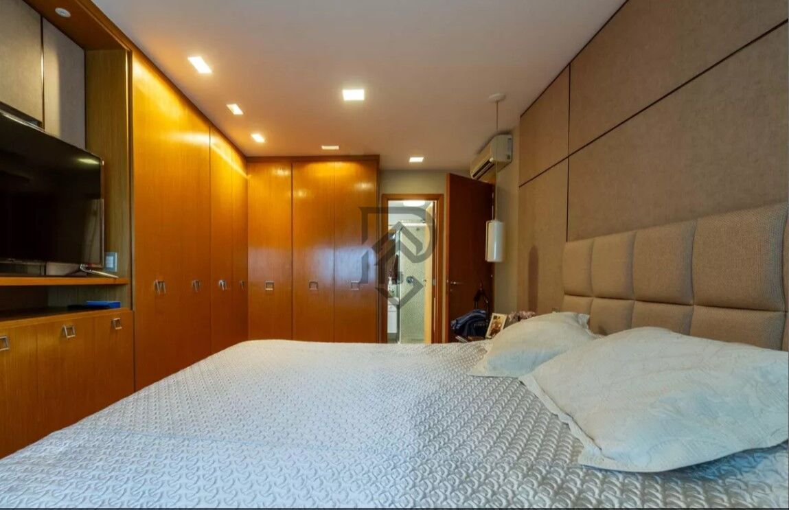 Apartamento, 3 quartos, 218 m² - Foto 8