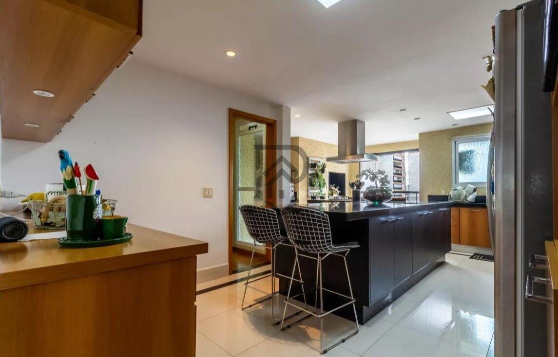 Apartamento, 3 quartos, 218 m² - Foto 4