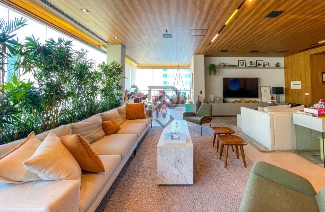 Apartamento, 3 quartos, 270 m² - Foto 3