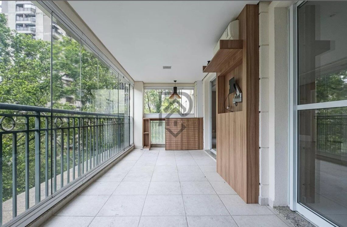 Apartamento, 3 quartos, 150 m² - Foto 2