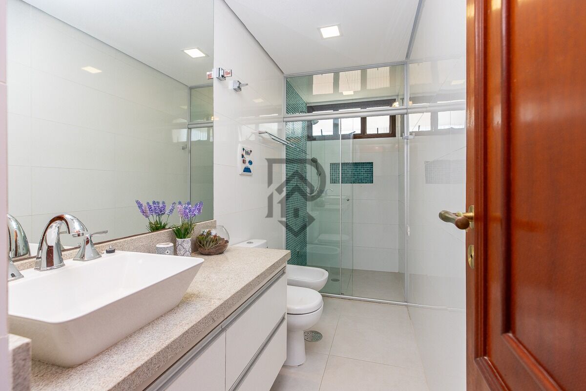 Apartamento, 4 quartos, 223 m² - Foto 32
