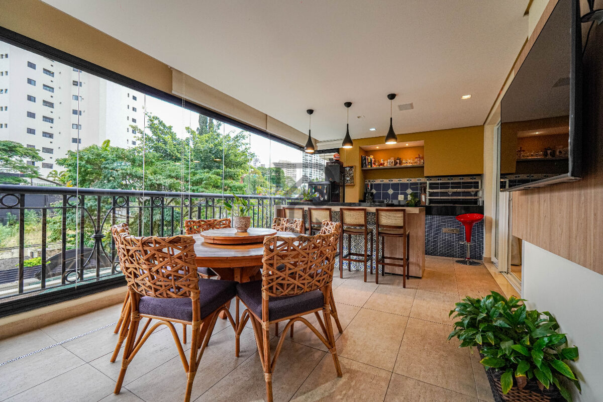 Apartamento, 4 quartos, 245 m² - Foto 8