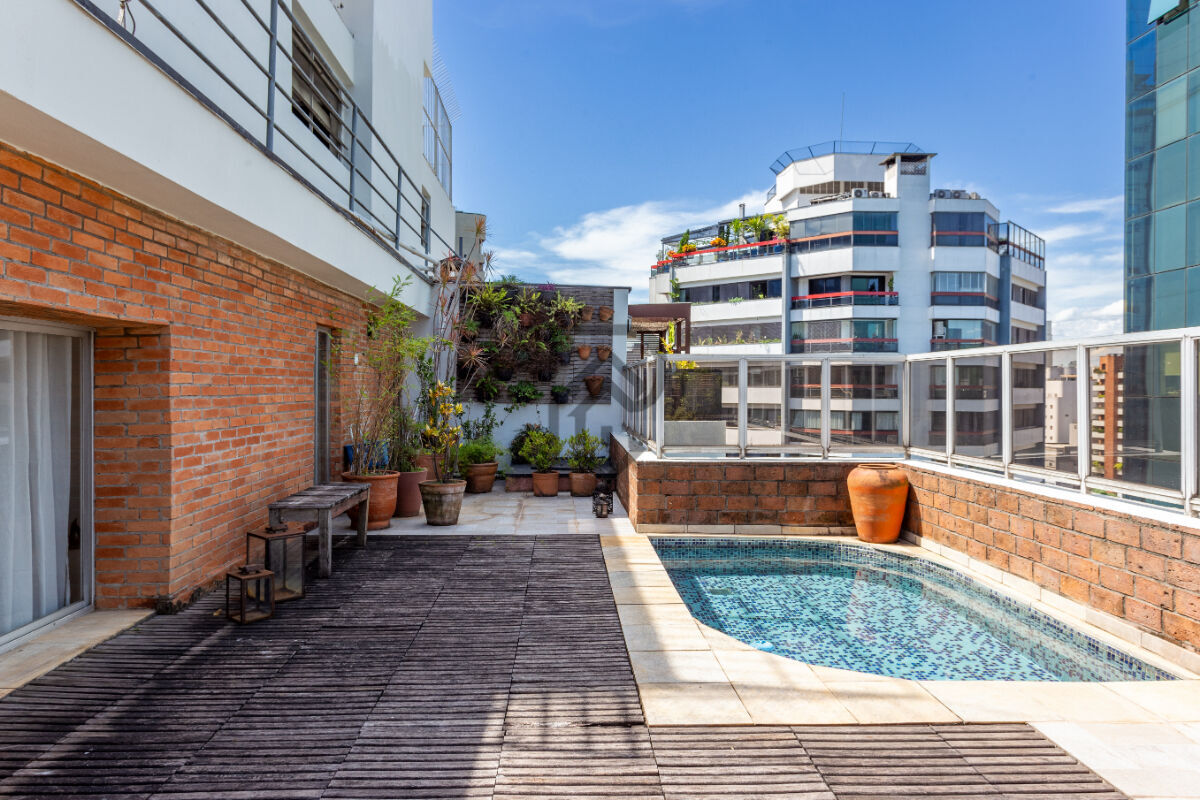 Cobertura, 3 quartos, 173 m² - Foto 1