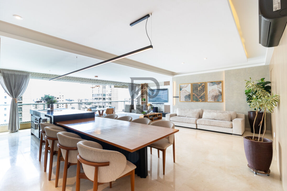 Apartamento, 4 quartos, 222 m² - Foto 1