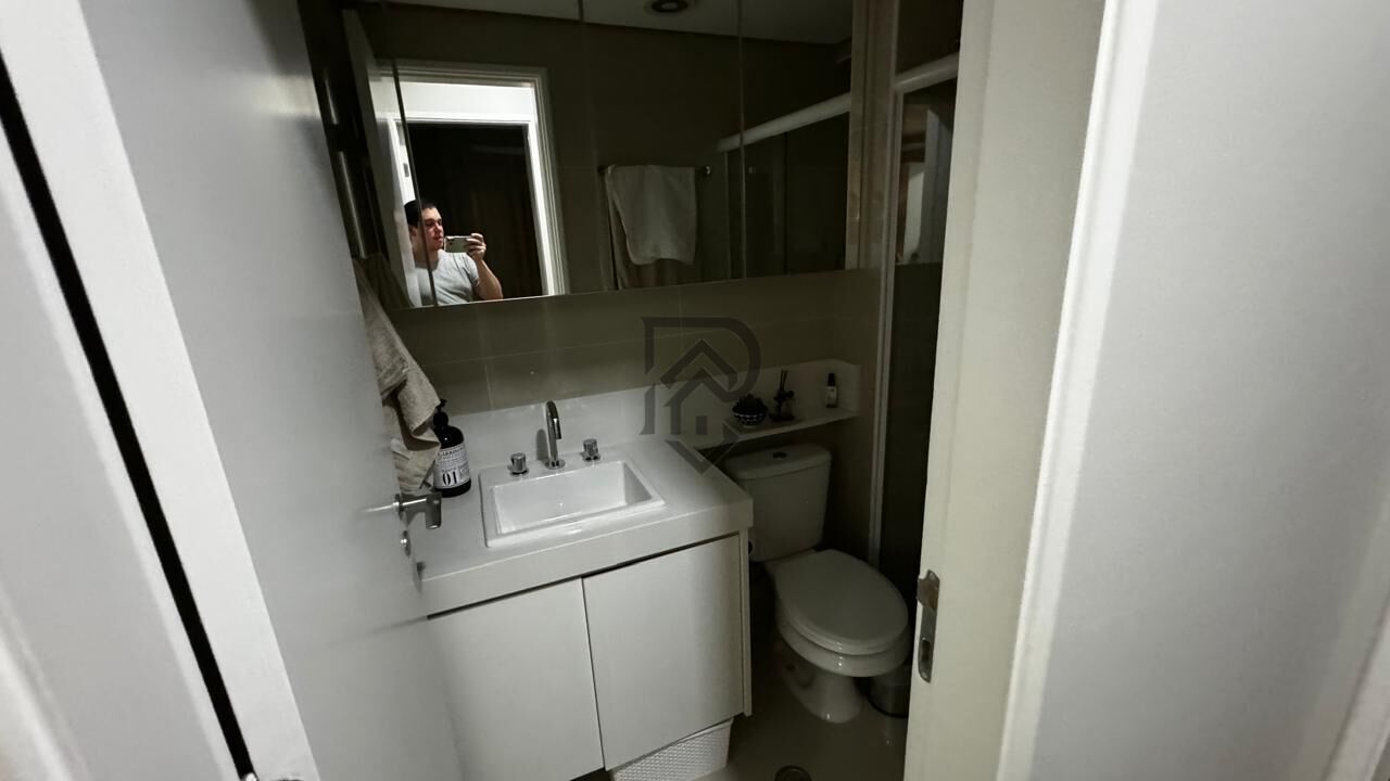 Apartamento à venda com 2 quartos, 62m² - Foto 11