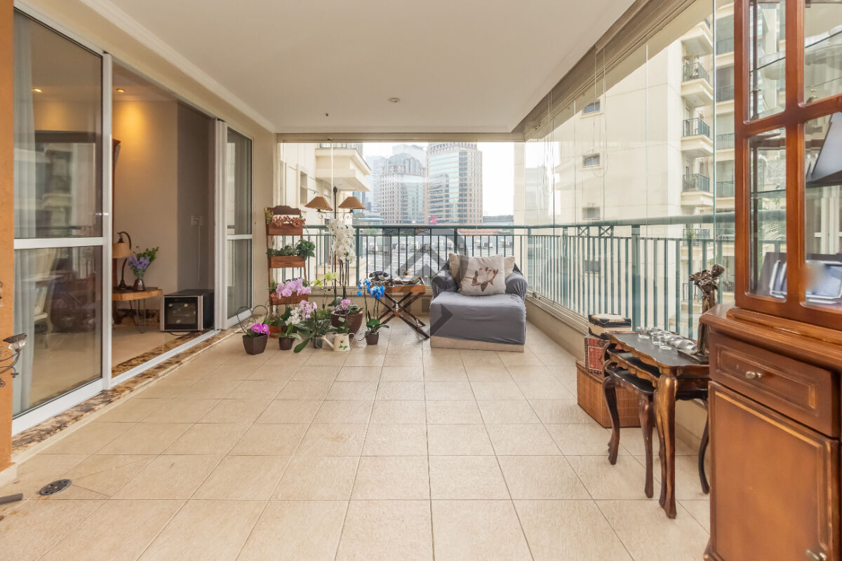 Apartamento, 4 quartos, 205 m² - Foto 19