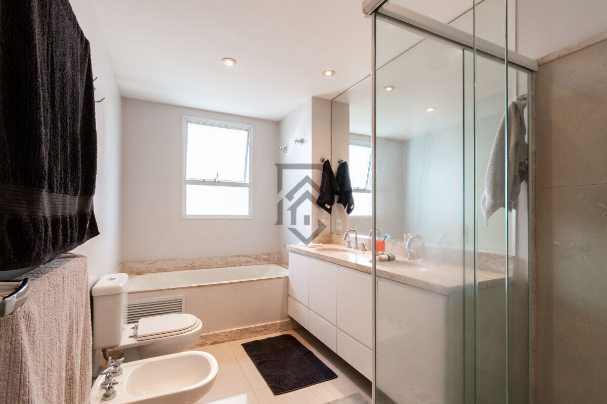 Apartamento, 4 quartos, 216 m² - Foto 49