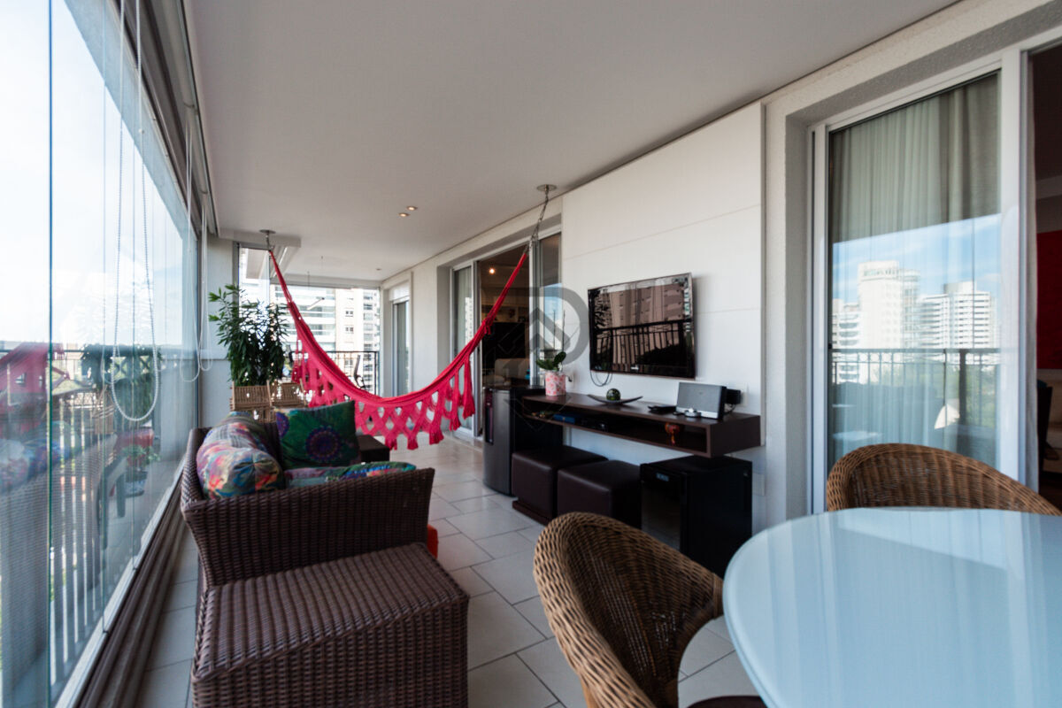 Apartamento, 4 quartos, 216 m² - Foto 8