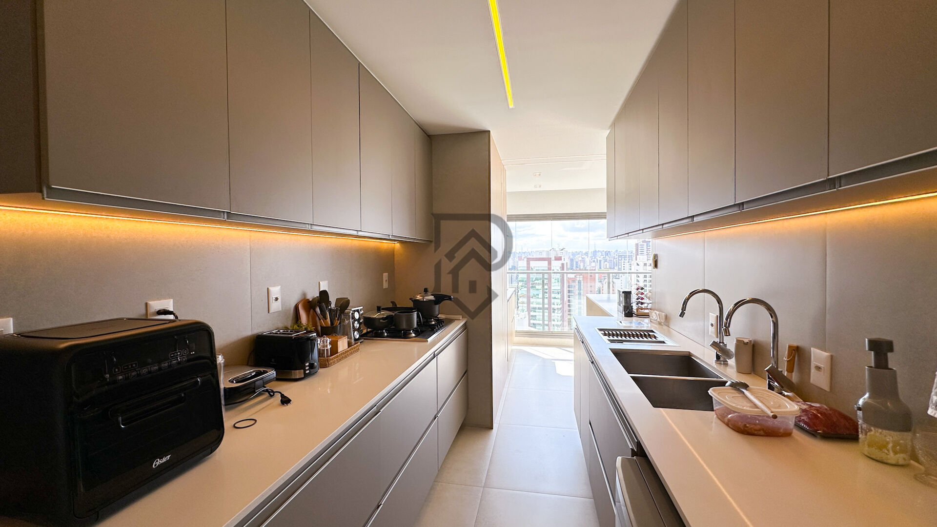 Apartamento, 3 quartos, 143 m² - Foto 3