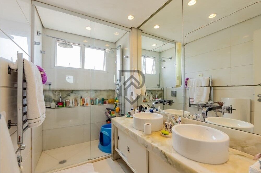 Cobertura à venda com 4 quartos, 350m² - Foto 11