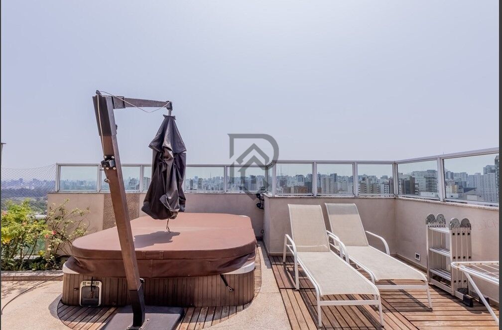 Cobertura à venda com 4 quartos, 350m² - Foto 9