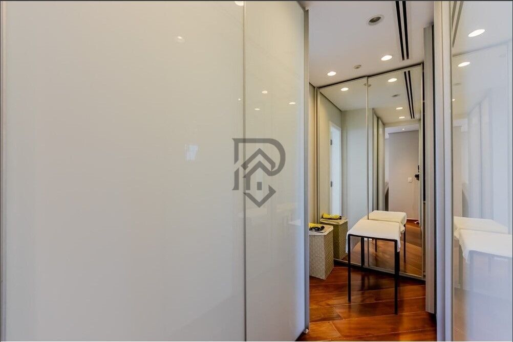 Cobertura à venda com 4 quartos, 350m² - Foto 10
