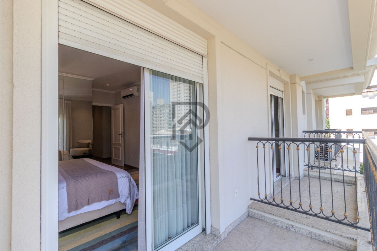 Apartamento, 4 quartos, 259 m² - Foto 33