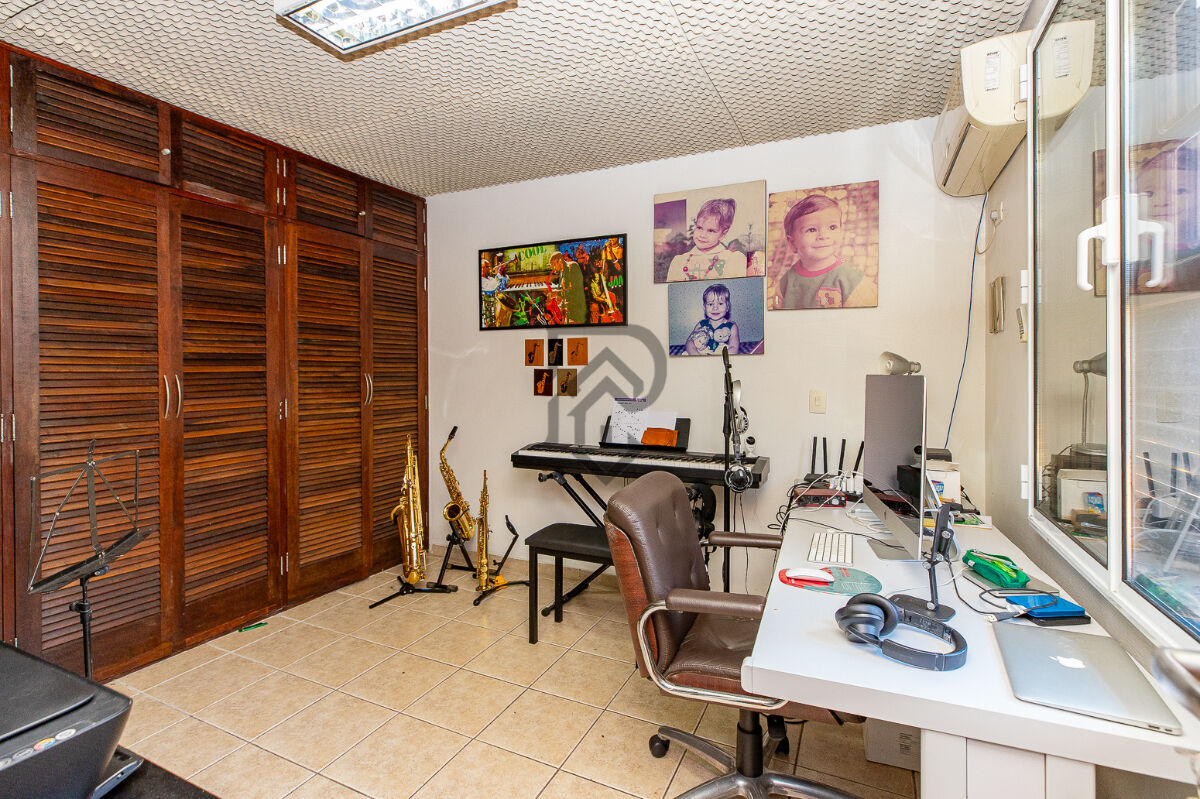 Sobrado, 4 quartos, 351 m² - Foto 27