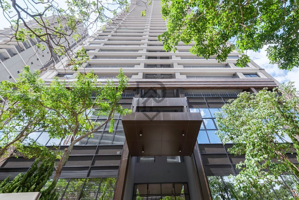 Cobertura à venda com 4 quartos, 304m² - Foto 1