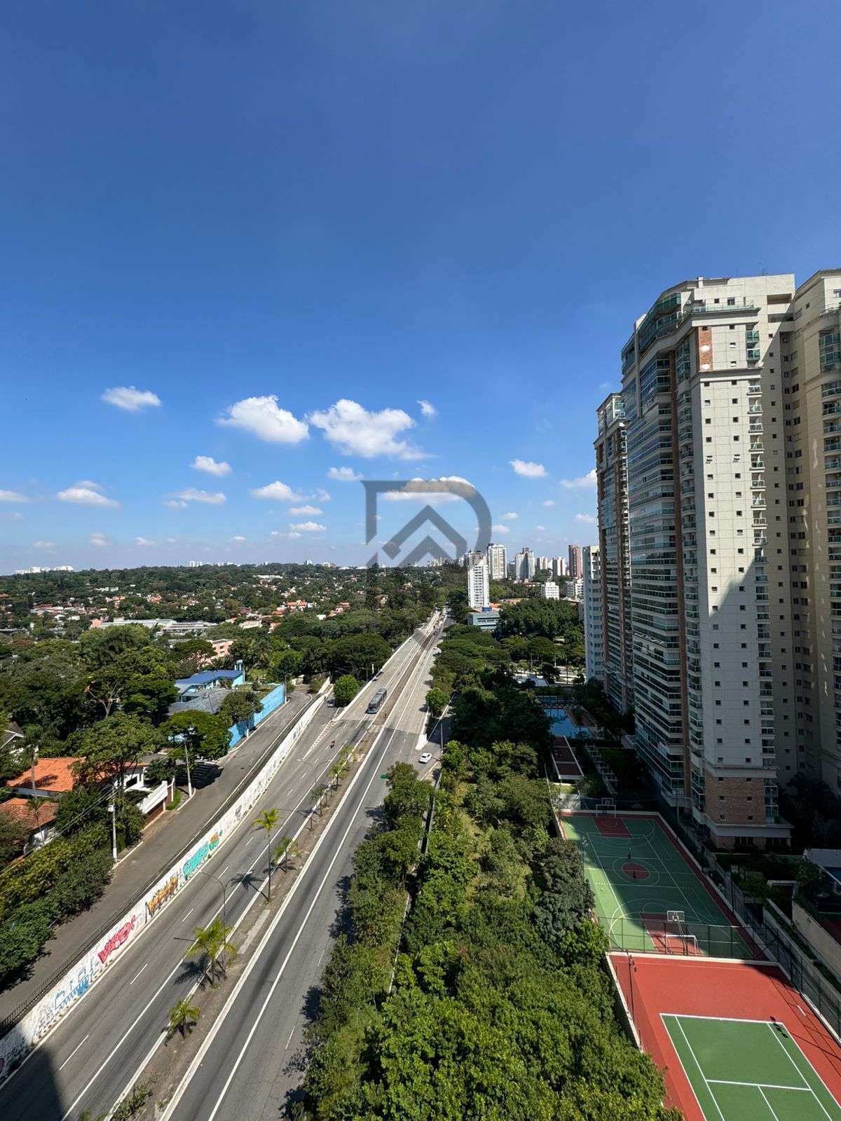 Apartamento, 3 quartos, 166 m² - Foto 2